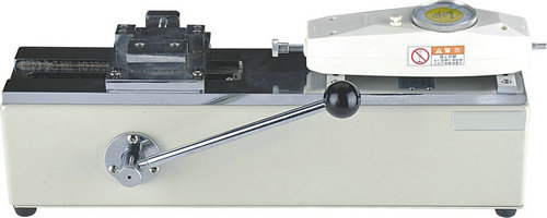 手动卧式测试台图片