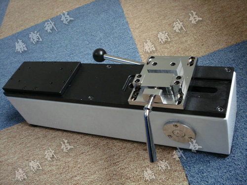  �ֶ���ʽ����̨