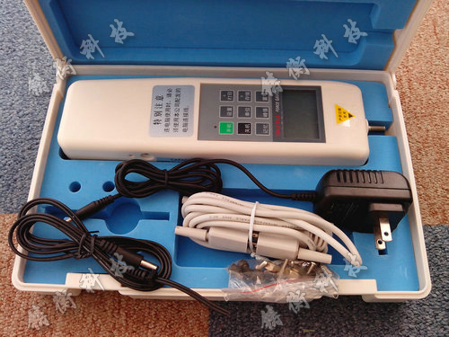  С����������