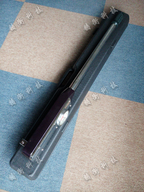 表盘式扭矩扳手图片