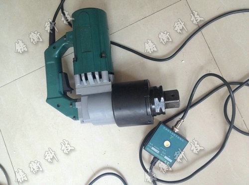 200N.m电动扭矩扳手