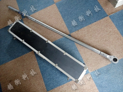 数显扭矩扳手图片