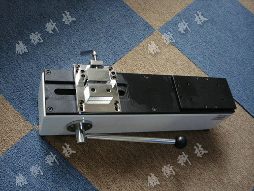  �ֶ���ʽ����̨ͼƬ